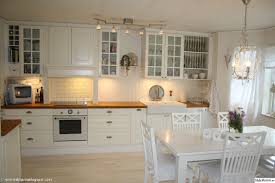 Vitt Lantligt Kok Sok Pa Google White Ikea Kitchen Ikea Bodbyn Kitchen Kitchen Cabinets
