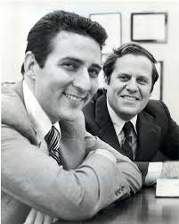 Former U.S. Attorney writes tell-all