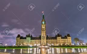 Maybe you would like to learn more about one of these? Kanadisches Parlamentsgebaude Am Parliament Hill In Ottawa Lizenzfreie Fotos Bilder Und Stock Fotografie Image 85008798