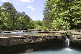 Campground amenities include drinking water, flush & vault toilets, showers, laundry facilities, wifi, trash recycling and a dump station. Where To Go Camping In The Ozarks