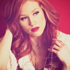 PORTRAITS & HEADSHOTS |