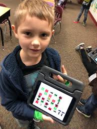 Alison Ouellette (@ouelletteteach)