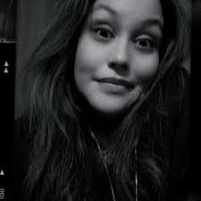 Carving Graves: Hynes, Brandy: 9798330326716: Amazon.com: Books