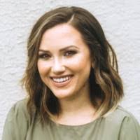 Hannah Whipple's Instagram, Twitter & Facebook