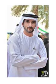 Dubai está de luto oficial por la repentina muerte este sábado del hijo primogénito de su emir y primer ministro, el acaudalado jeque mohammed bin zayed, íntimo amigo del rey juan carlos, quien recibió la noticia con gran pesar, trasladando sus condolencias a la familia. 52 Ideas De Fazza Hombre Arabe Principe Heredero Hombres Hermosos