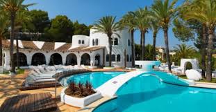 Port adriano marina is 4.4 km of the venue, while aqua land is around 4.6 km away. Maritim Hotel Galatzo Hotel Paguera Spain Overview