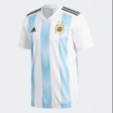 Equipación especial en homenaje a maradona por parte de la selección argentina. Compra Online Camisetas De Argentina 2020 2021