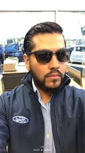 Jerry Urban's Instagram, Twitter & Facebook