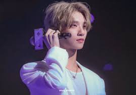 He is a member of the boy group seventeen under vocal team. ð¬ð¡ð®ð ðð«ððð¦ Auf Twitter 190818 Kcon La Seventeen Joshua Jisoo ì¸ë¸í´ ì¡°ìì ì§ì ìì ã¸ã§ã·ã¥ã¢ Pledis 17