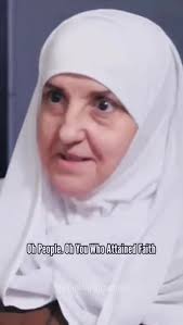 This was how Car reversing was done in the 1930s. Reversing was easy. Do  not know why this technique did not catch on..👇