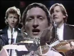 Linda Sykora's Instagram, Twitter & Facebook