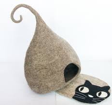 The materials and the dyes which are used in the creating of this product are harmless. Exhibitors And Products Christmasworld Lost Horizon Int 39 L Handicraft Industry Pvt Ltd Felt Handmade Wool Cat Cave Cat House Cat Bed Nepal