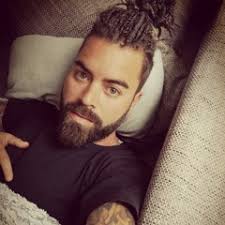 Stream 04 Mil Santos & Nicatea