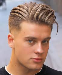 9 modelli da cui ispirarsi! Capelli Biondi 2021 Tutte Le Tonalita Di Moda Per L Estate Beautydea