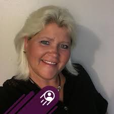 The first official practice of the 2017 season is in the books! ✓🐊⚽💪🏽🎥  #GoGators #TheGatorWay