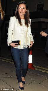 Last week, it was the duchess of cambridge's sister, pippa middleton (pictured), who needed her mum's help. Pippa Middleton S Book Reviewed By Jan Moir It S Perfect For Anyone Who Needs A Recipe For Making Ice Daily Mail Online