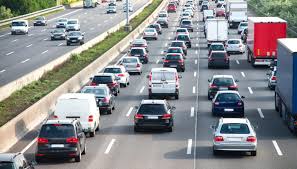 Altre novità riguardano la rimodulazione dell'importo di alcune sanzioni e il cashbacksul pagamento del bollo e dell'assicurazione auto: Nuovo Codice Della Strada 2019 Uso Cellulari Si Delimitano Le Aree Di Azione Della Norma