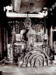 The Great Buddha Of Vat May Luang Prabang Buddha Buddha Statue