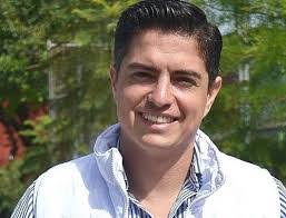 Noemy Morales's Instagram, Twitter & Facebook