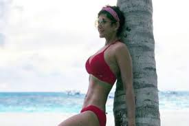 Another sad day in the showbiz world. Mandira Bedi S Picture In Hot Red Bikini Goes Viral Fans Ask What Is Her Real Age India Com