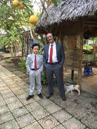 Qua một số thông tin liên lạc với nghệ sĩ được biết nghệ sĩ vẫn giữ vững tinh thần lạc. Giang Coi Láº§n Ä'áº§u Chia Sáº» Vá» Nhá»¯ng Cuá»™c Hon Nhan Ä'á»• Vá»¡ Va Má»™t Minh Nuoi 4 NgÆ°á»i Con