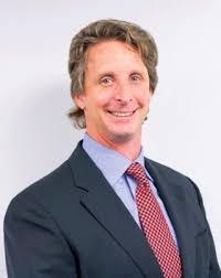 AHRI Elects Officers, Presents Awards