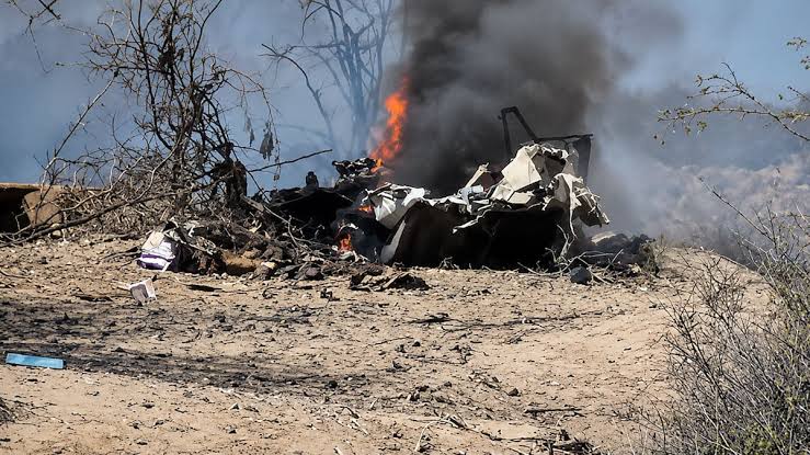 Una avioneta que sobrevolaba las Líneas de Nazca en Perú se estrelló y murieron  13 personas | canal26.com