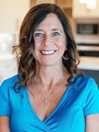 Erin Struble's Instagram, Twitter & Facebook