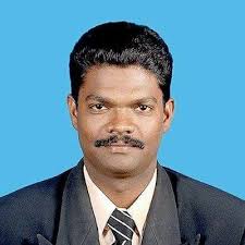 Leo Nixon's Instagram, Twitter & Facebook