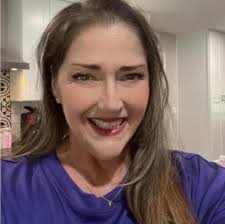 It's me in 2017 before all the botox and filler. I was so sick all the  time. I was 50lbs skinnier too. So weird to look back at this person.