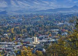Here Are The 11 Best Places To Live In Oregon And Why Ashland Oregon Best Places To Live Oregon Road Trip