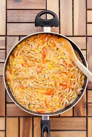 Cremig Scharfe Thai Curry One Pot Pasta Vegan Mit Video Rezept Pasta In Einem Topf Thai Curry Rezepte
