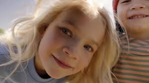 MANUEL FERRIGATO photographs winter sport motifs for SPORT CONRAD, the shop  for ski tours, snowboarding and outdoor equipment, for the agency Nagel in  the Dolomites