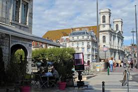 Последние твиты от besançon (@villedebesancon). The Base Town Besancon Sojourner Tours