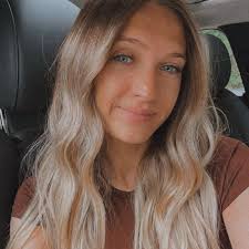 Does anyone know if the day passes (Friday only) can leave and come back  into the festival? We won't be camping (just day parking) but I need to be  able to leave