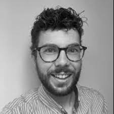 Barry Grainger's Instagram, Twitter & Facebook