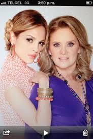 Erika buenfil, considered the queen of the tik tok in mexico, said p * nche jotito to her colleague sebastián rulli, in a video published on the social network. Eiza Gonzalez Y Erika Buenfil Eiza Gonzalez Erika Buenfil Amor Verdadero