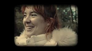 Elle León Gallagher