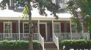 Pin By Angela Hellstrom On Outside White Exterior Houses Gray House Exterior Outside House Colors