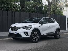 La segunda generación del renault captur, o renault captur 2020, es un producto polivalente y bien ejecutado. Renault Captur 2020 Pictures Information Specs