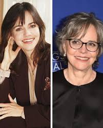 ✨ Sally Field, early 1970s. Photo by Harry Langdon.