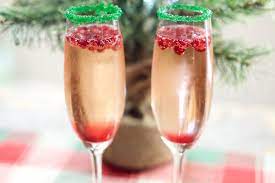 With just the right amount of sweet from the pomegranate and cranberry juices, fizz from the prosecco and booze from the gin. Christmas Champagne Cocktail Recipe Cooking With Janica