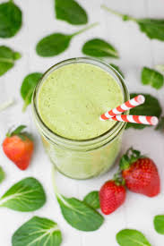 Pineapple Spinach Green Smoothie Veronika S Kitchen Recipe Green Smoothie Recipes Breakfast Healthy Green Smoothies Breakfast Smoothie Recipes
