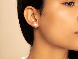 Best Gifts for Wife: Anniversary Gift Ideas for Each Year