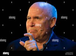 Mccurry hi-res stock photography and images