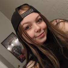 How to find Skrelp, Stonjourner, Armourage, and Larvesta in Pokémon Violet?