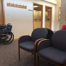 Police say a cedar rapids man threw a dog against a wall or door during an argument with his girlfriend. The Best 10 Optometrists In Cedar Rapids Ia Last Updated July 2021 Yelp