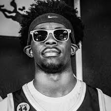 Deandre Thomas (@DeandreThom15)