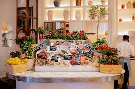 الملكية تتألف من 13 غرفة. Gaia Dubai Photos Facebook