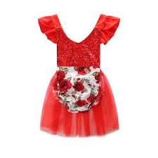 Many teachers would argue that valentine's day is not an appropriate topic for discussion in primary school. Valentines Day Baby Clothes